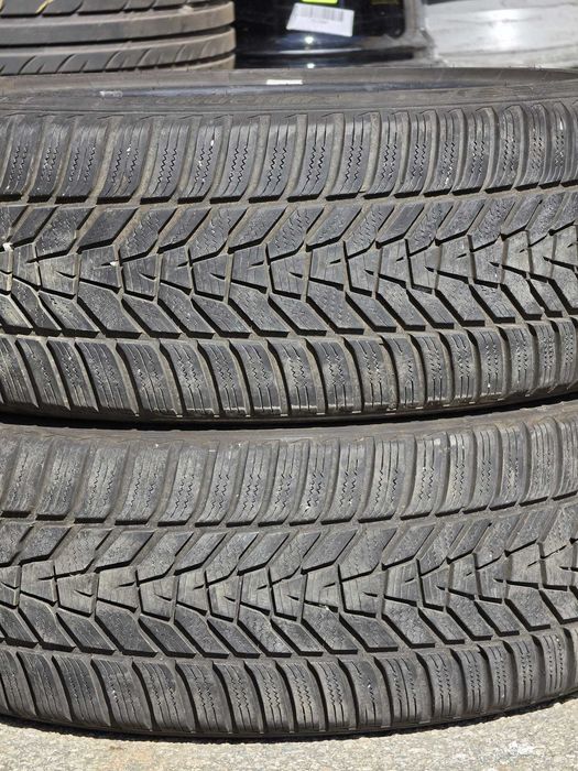 Два броя Зимни гуми 225 45 18 Hankook Winter I cept evo 3 Дот 2224