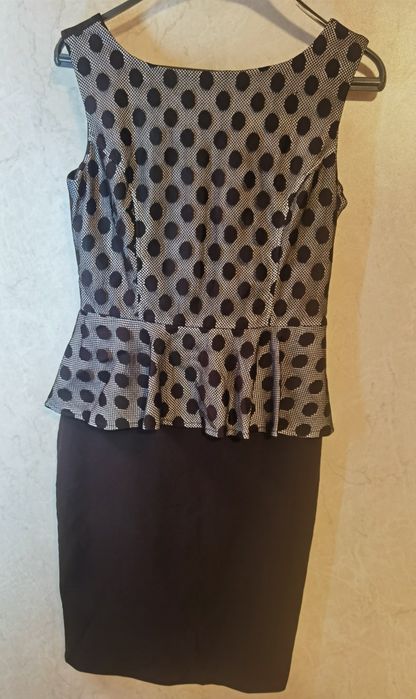 Продавам дамска рокля