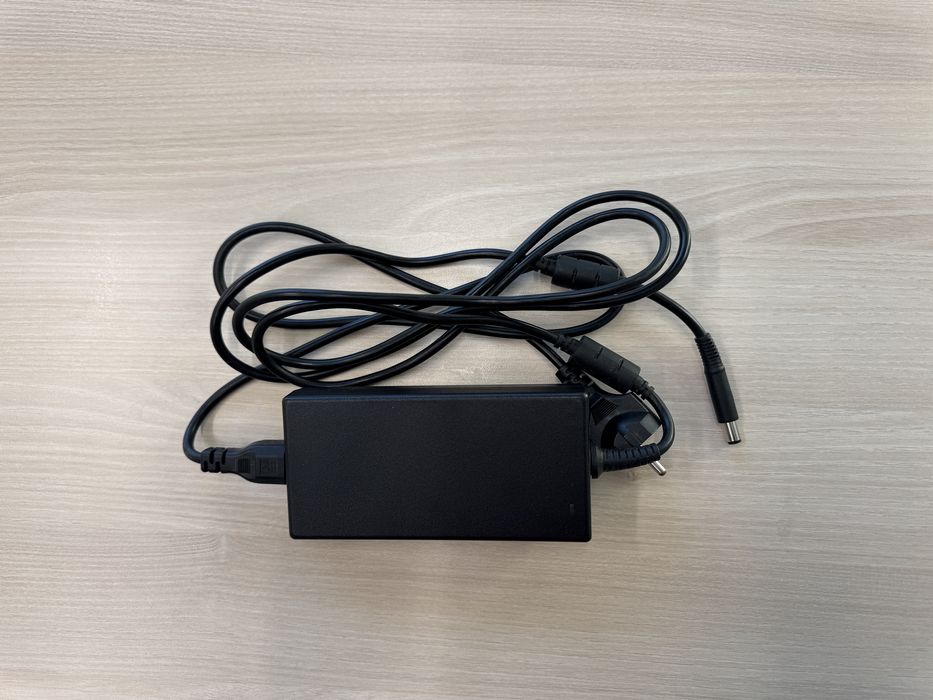 Ноутбук DELL Inspiron 7577