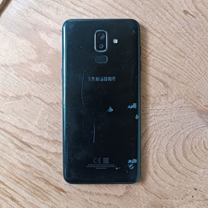 Samsung J8 fargʻona