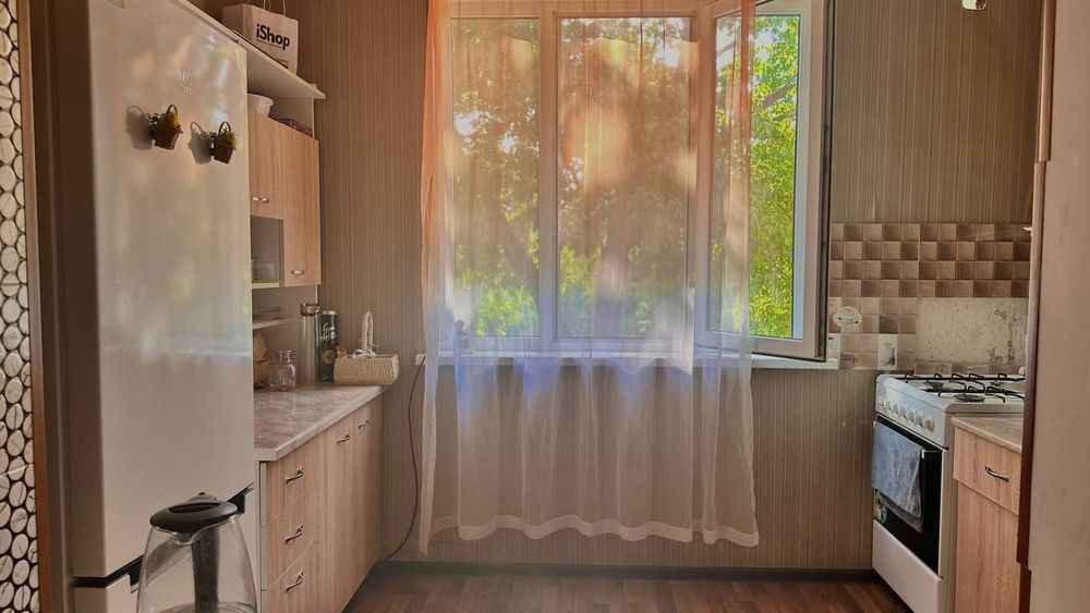 Продаётся на Карасу-1 3ком