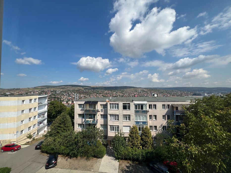 Apartament de vânzare - zona Gruia - Persoană fizică