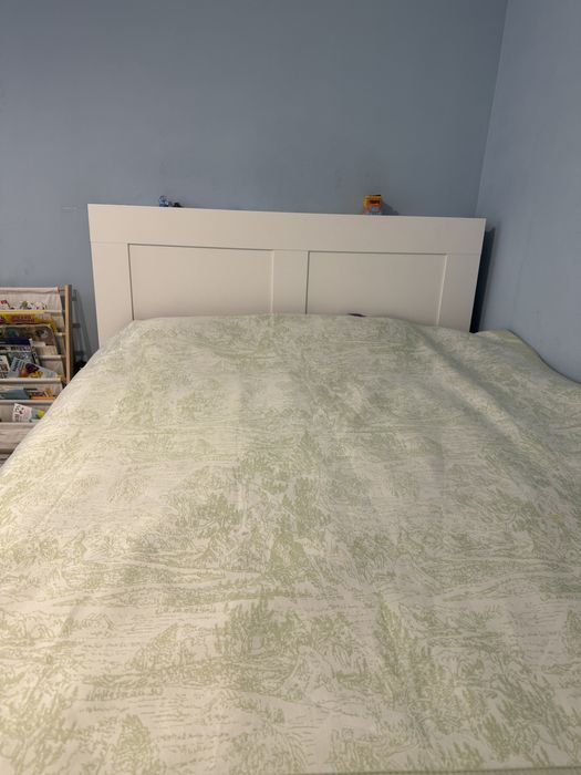 Продам кровать IKEA