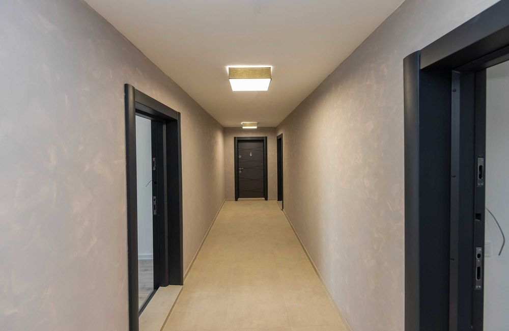 Продава се Двустаен апартамент в София, Център - 61 кв.м за 1649 €/кв.м - Снимка #10