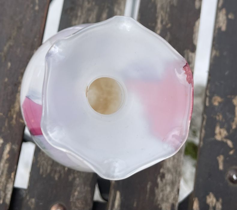 Vând vază Limoges …