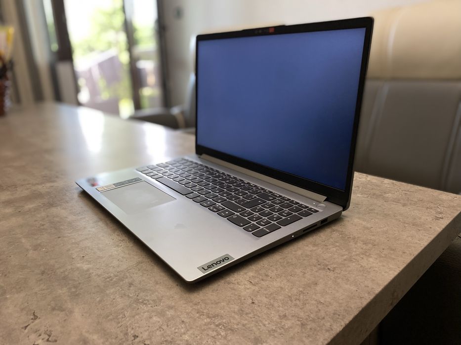 Лаптоп, Lenovo Ideapad 1