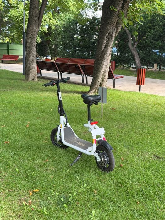 Trotinetă electrică pro ultra cu șa autonomie 60km/h