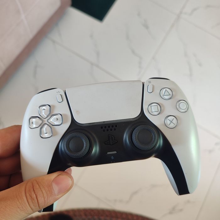 Продам Плестейшн 5