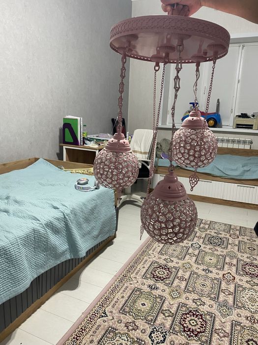 Люстра комнатная