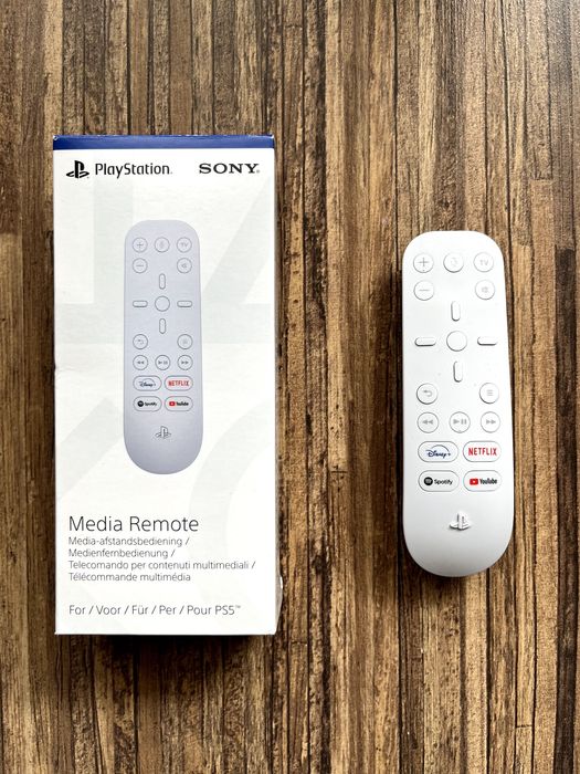 Telecomanda Media pentru PlayStation 5