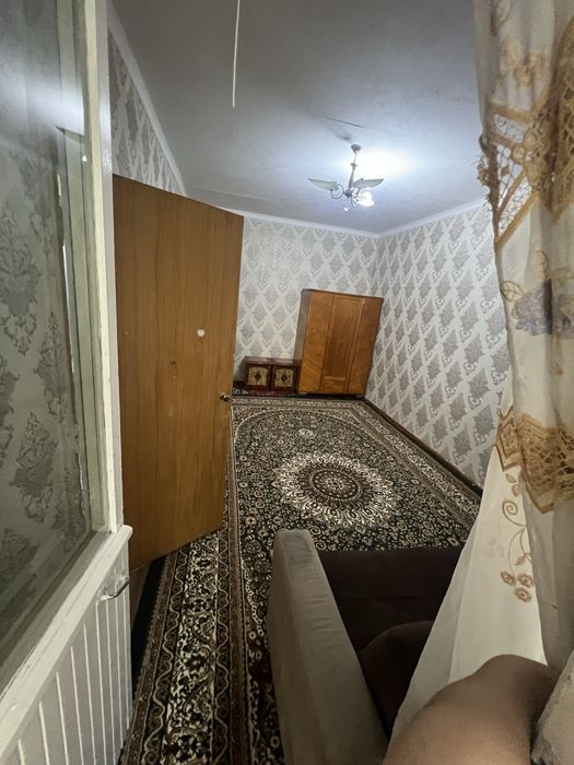 12 kv 20 dom Oazis center 2/4 etaj 2 xona xona/sanuzel razd bez makler