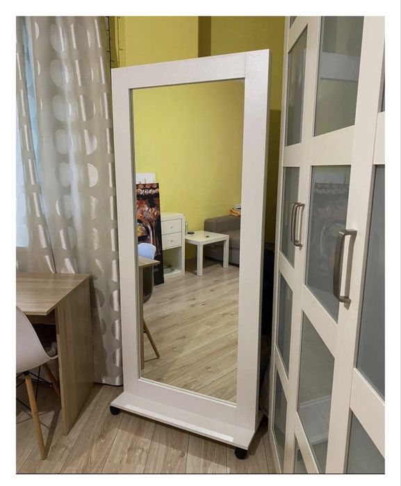 Напольное зеркало большое