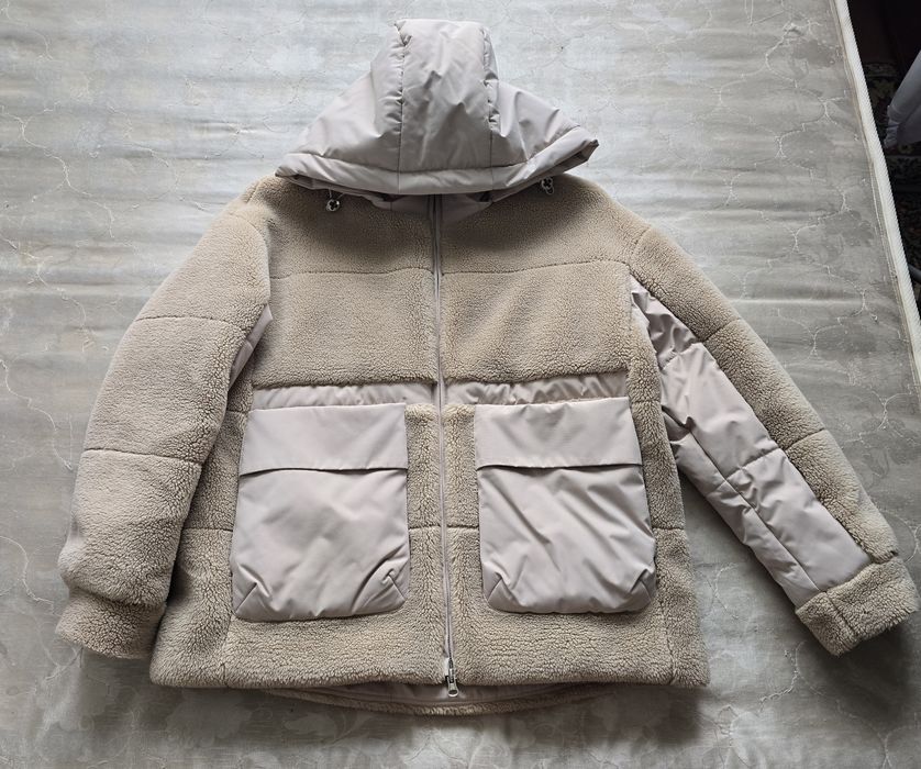 Продам зимнюю куртку.