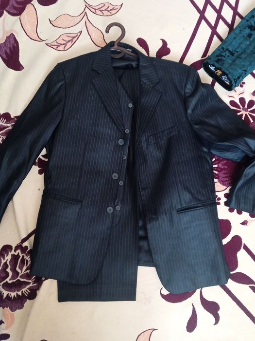 Костюм сатылады новый