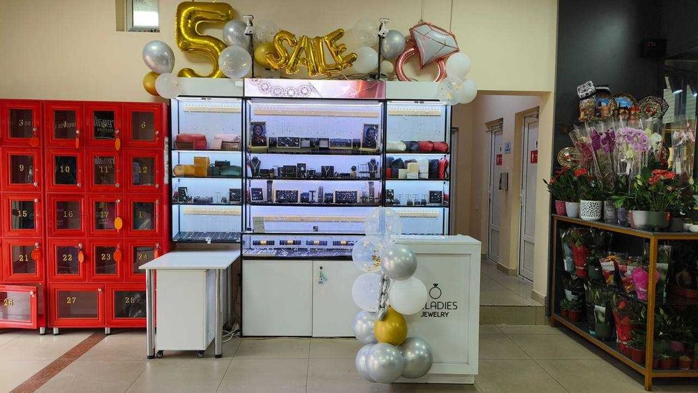 Taqinchoq va fashion do'kon uchun Loft mebel vitrina