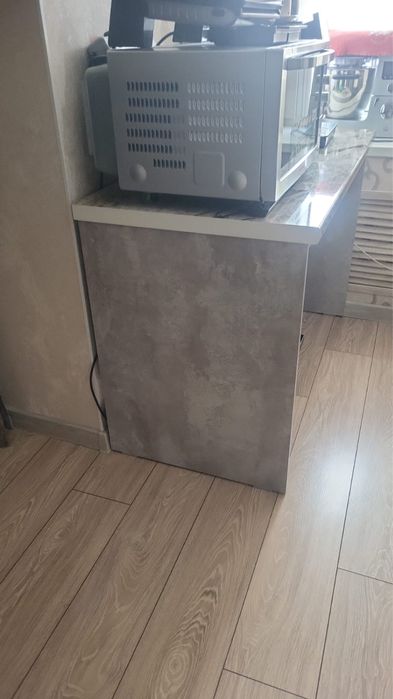 Продам стол, универсальный