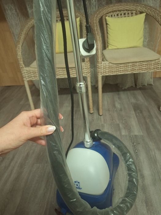 Продам НОВЫЙ паровой утюг