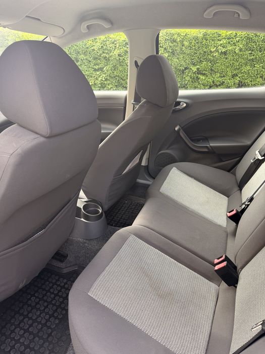 Seat Ibiza 2009г.
