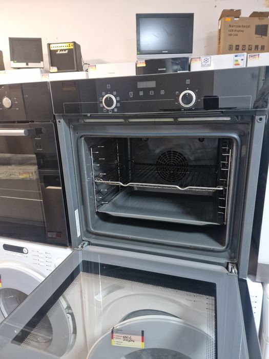 Фурна за вграждане Junker 72 литра