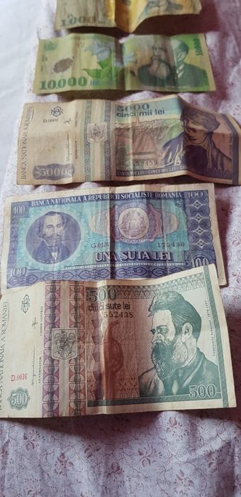 Vind bancnote vechi.