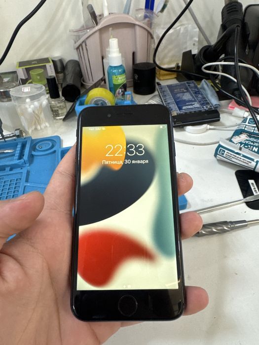 айфон SE 2020 64gb