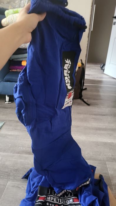 Кимоно джиу-джитсу