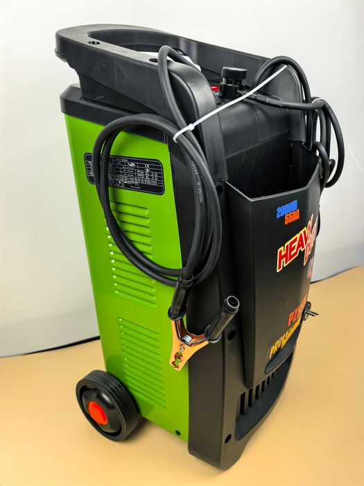 Robot pornire si incarcator auto Procraft 2500W