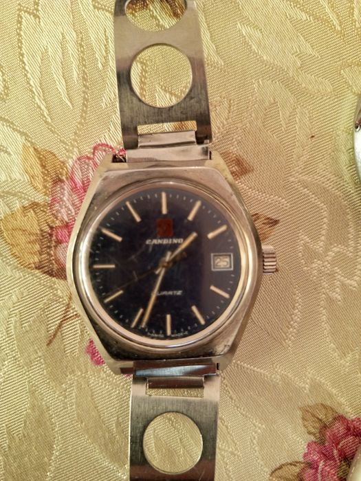 Стари часовници и будилници