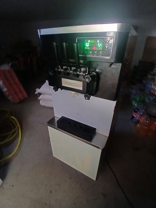 Мороженное аппарат