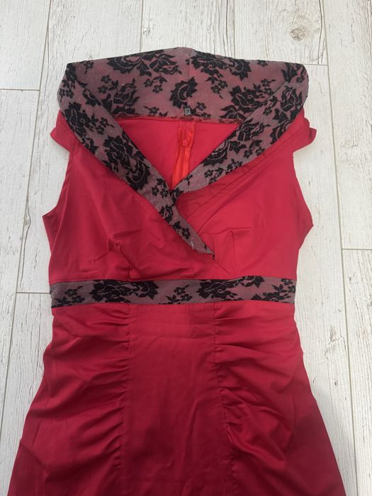 Дамска елегантна рокля