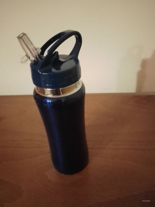 termos și sticlă plastic