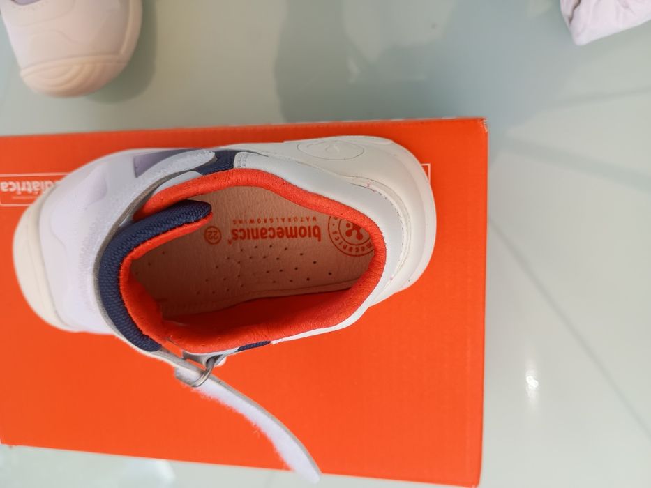 Adidași Biomecanics