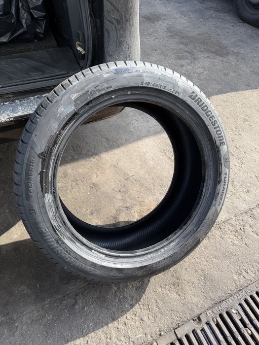Anvelope 245/45R18 vara