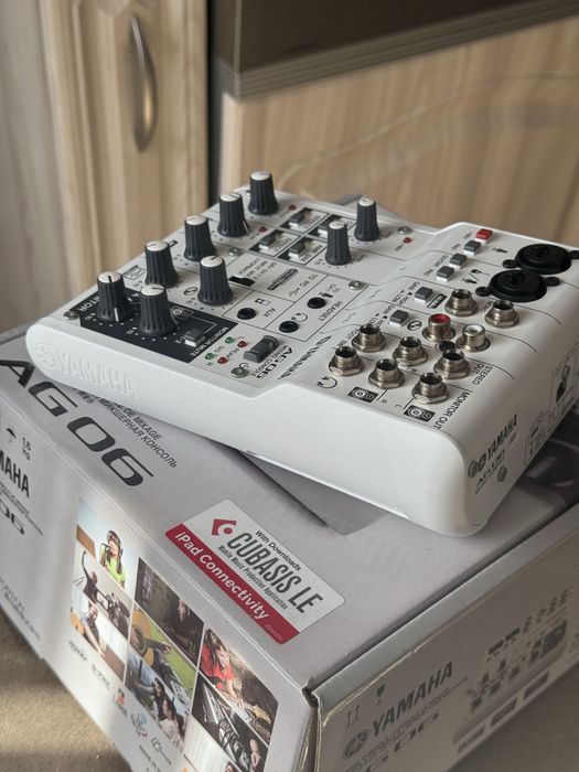 Interfata audio/mixer analog Yamaha ag06 alb
