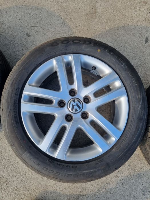 Гуми с джанти 205/55/16 цола