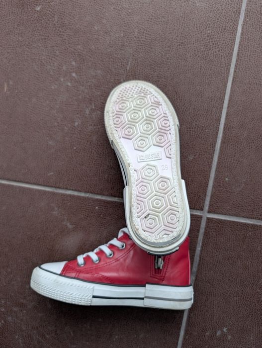 Adidași și tenesi copii 8-9 ani -2 modele