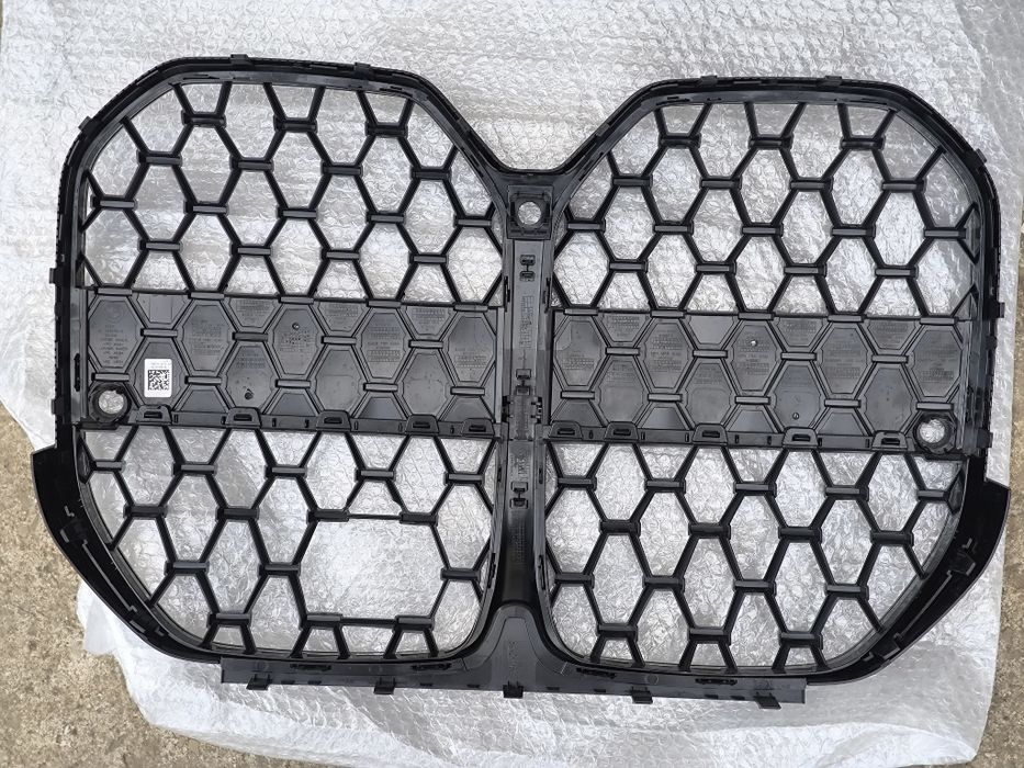 Grila radiator BMW seria 4 g22