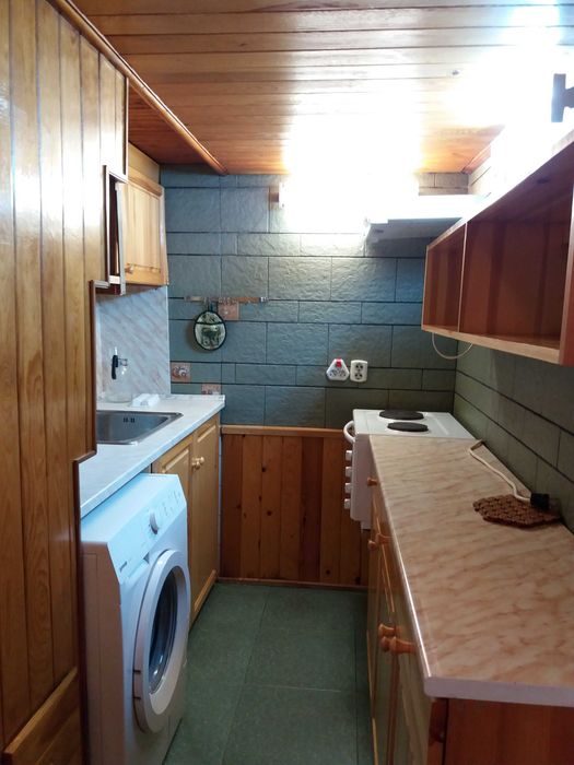 Дава се под наем Двустаен апартамент в София, Център - 65 кв.м за 580 € - Снимка #2