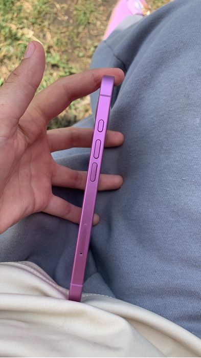 Iphone 16 vand schimb 100 baterie