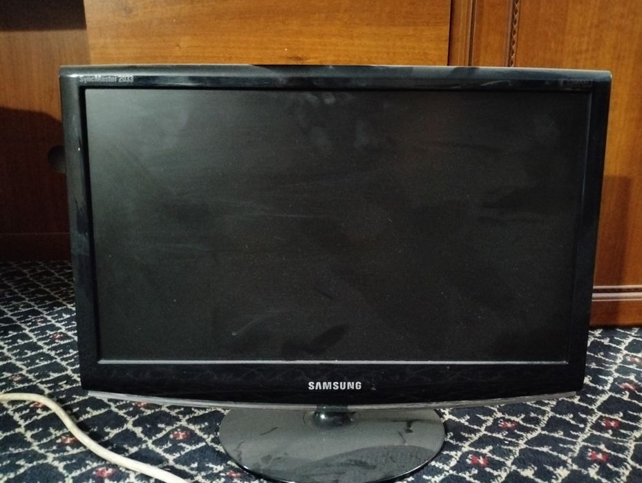 Продам монитор 60гц