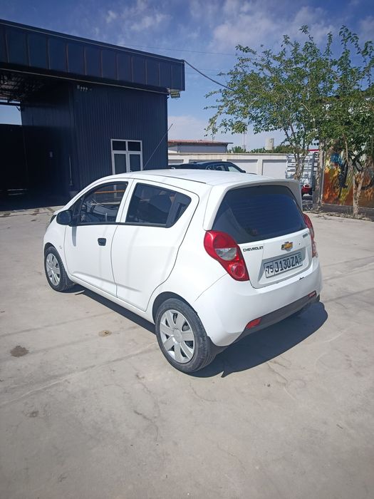 Spark 2015 metan 65 lt 240000 prabek