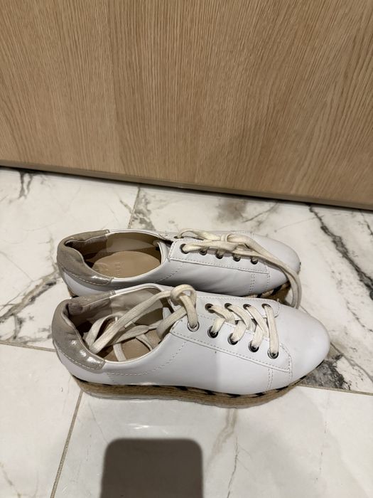 Кецове - еспадрил на Guess