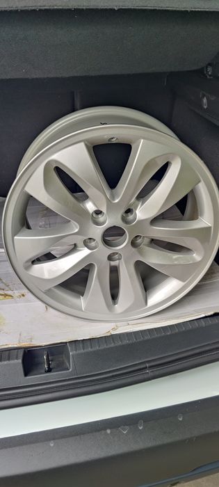 Janta Renault R17 noua