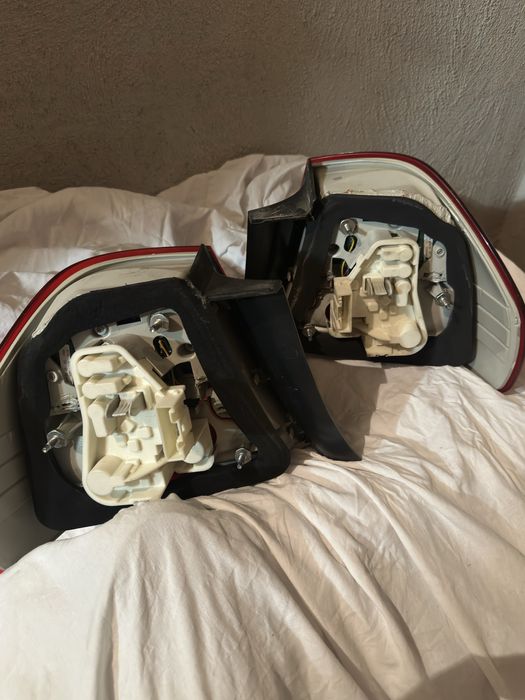 BMW E90 LCI задни стопове с дефект