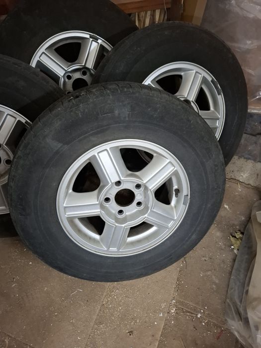 4 бр. Алуминиеви джанти 15'' за SUV + гуми Good Year Wrangler HP All Weather