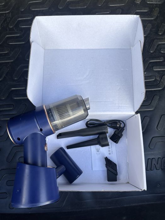 Продам ручной пылесос