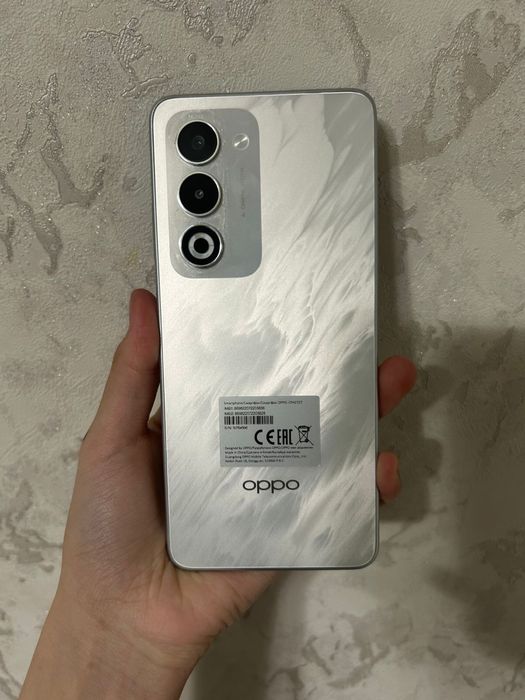 Продам телефон новый