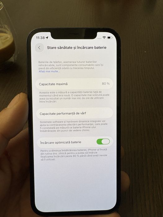Vand Iphone 12 black