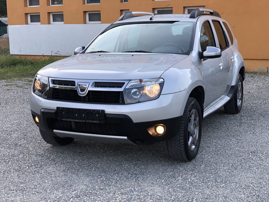 Dacia Duster an 2013 motor 1.6 16v  clima piele central euro 5