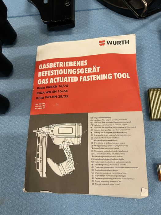 Газов такер за кламери Würth DIGA WO-KN 16/75